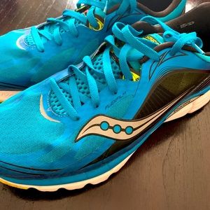 Men’s Saucony Kinvera 5 Running Shoe Sz 12